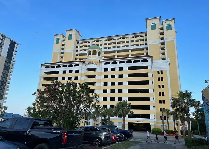 Great 2-Br Direct Oceanfront Condo Near Boardwalk At Camelot By Sea Myrtle Beach
