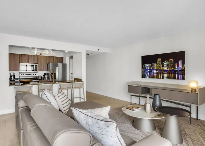 Stunning 3B2B With Ocean And City Views - Free Parking Miami