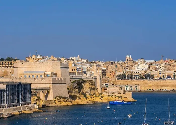 2Br Gozo Escape With Private Tub & Backyard By 360 Estates Ta' Abram
