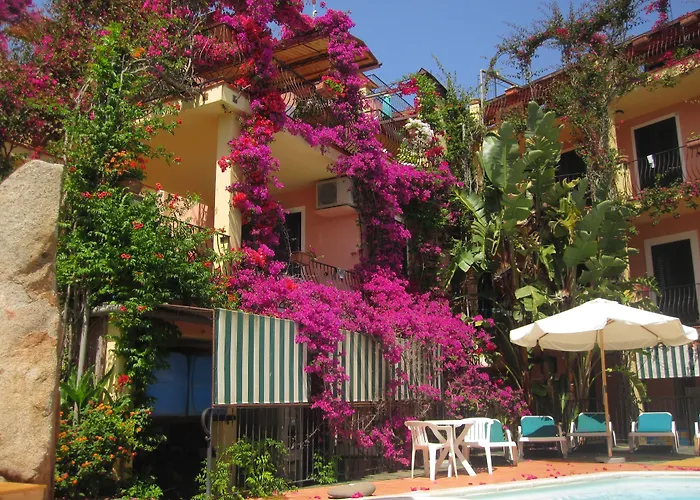 Hotel Domus De Janas Sul Mare Bari Sardo
