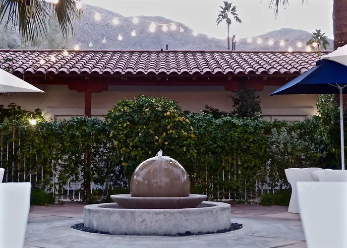 Hotel Alcazar Palm Springs