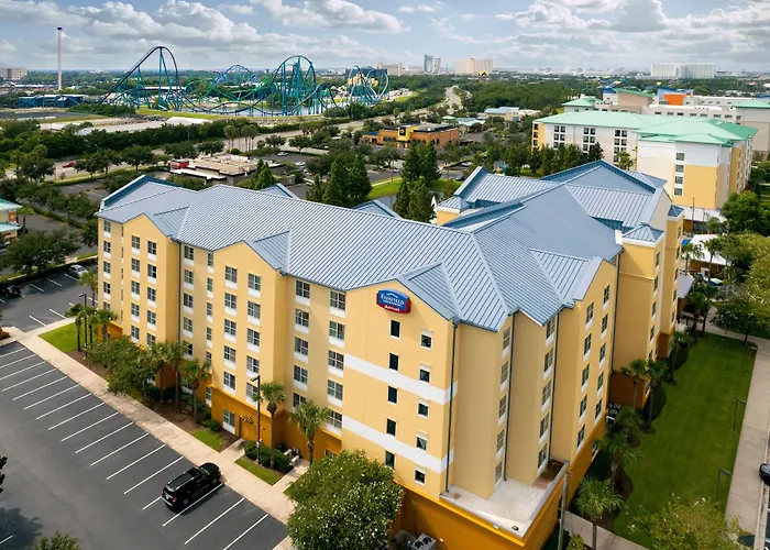 Fairfield Inn Suites By Marriott Orlando At Seaworld Williamsburg