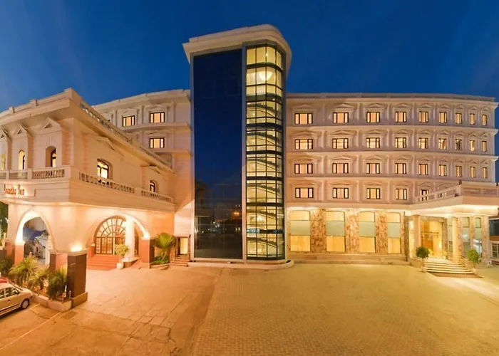 Anandha Inn Convention Centre And Suites Puducherry