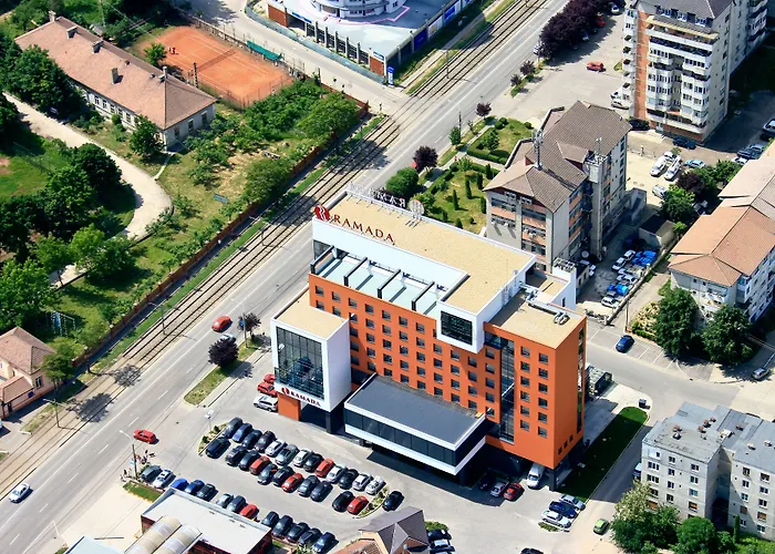 Hotel Ramada By Wyndham Oradea