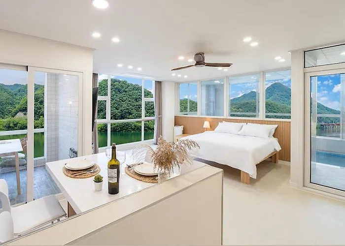 Nami Island Chaeungan Pool Villa Chuncheon