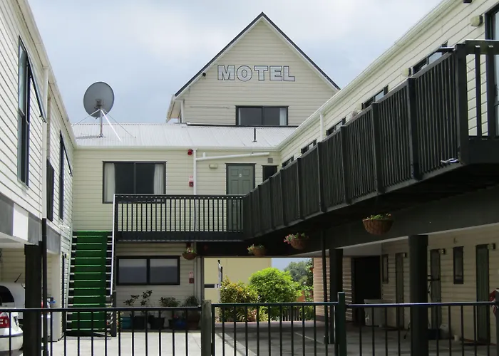 Pohutu Lodge Motel Rotorua