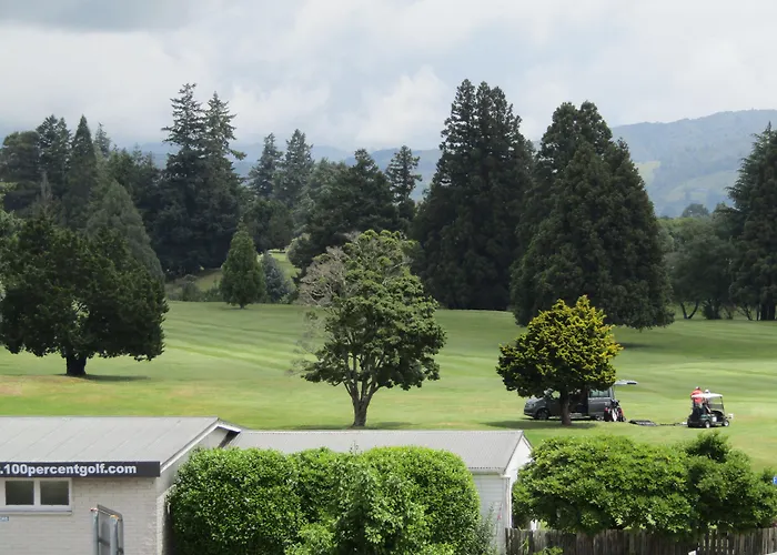Pohutu Lodge Motel Rotorua