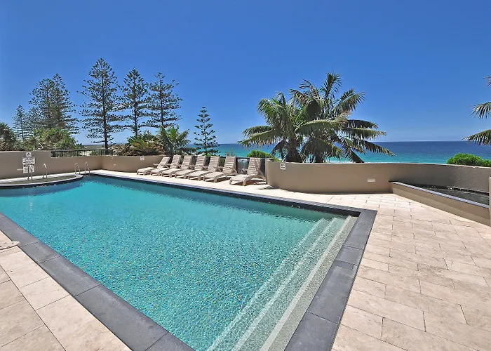 Clubb Coolum Beach Resort Sunshine Coast