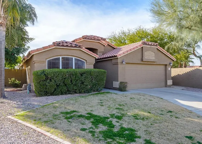 Luxe Desert-Chic 3Br With Heated Pool, Spa, And Grill Mesa