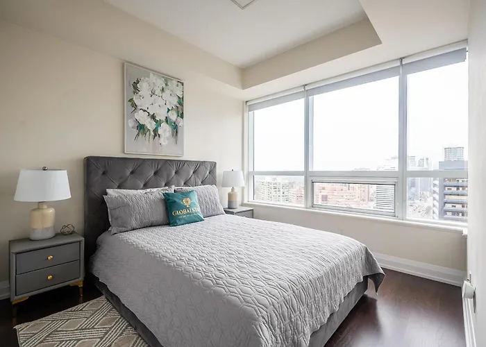 Ferienwohnung Elegance In Peonies 23 Floor 1Br Free Parking Toronto
