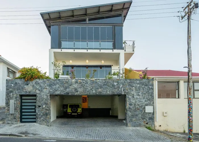 The Lookout - Panoramic 4 Bedroom House With Free Wifi And Pool Kapstadt