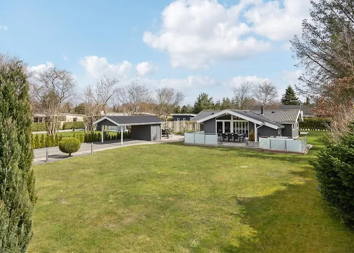 Holiday Home Justiina - 800M From The Sea By Interhome Bøtø By
