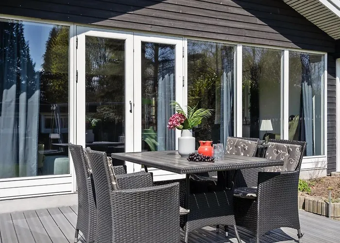 Holiday Home Ollegaard - 1Km From The Sea By Interhome Dronningmølle