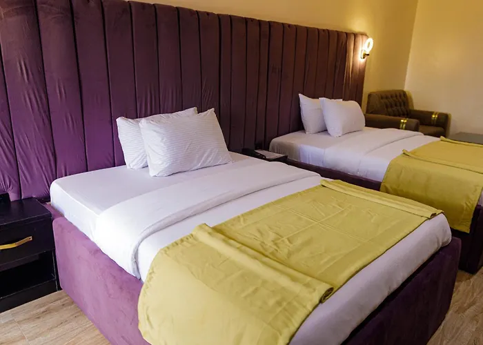 Vizit Hotel & Suites Benin-Stadt