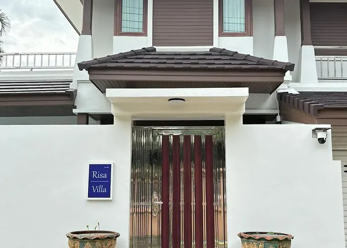 Risavilla Phuket - 4Br Pool Villa Near Patong Beach