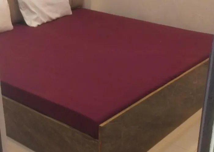 Kashi Kedar Paying Guest House Varanasi