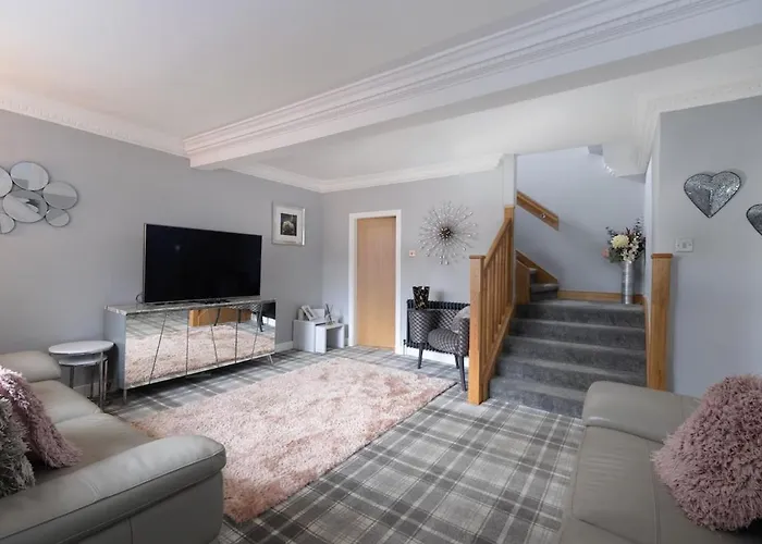 Stay Torrance-Village Home Near Glasgow