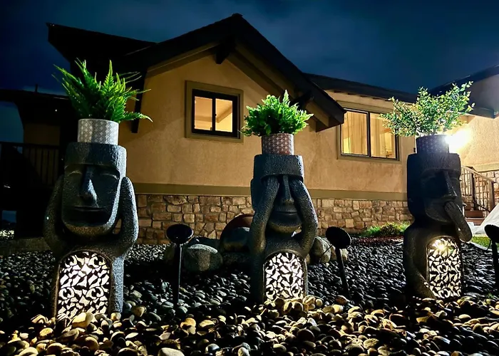 Relax Under The Stars, Best View In Town , Yosemite House With Firepit, Hot Tub, Game Room & Pool Table Oakhurst