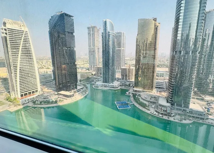Beautiful 1 Bedroom Apartment Close To Metro Dubai