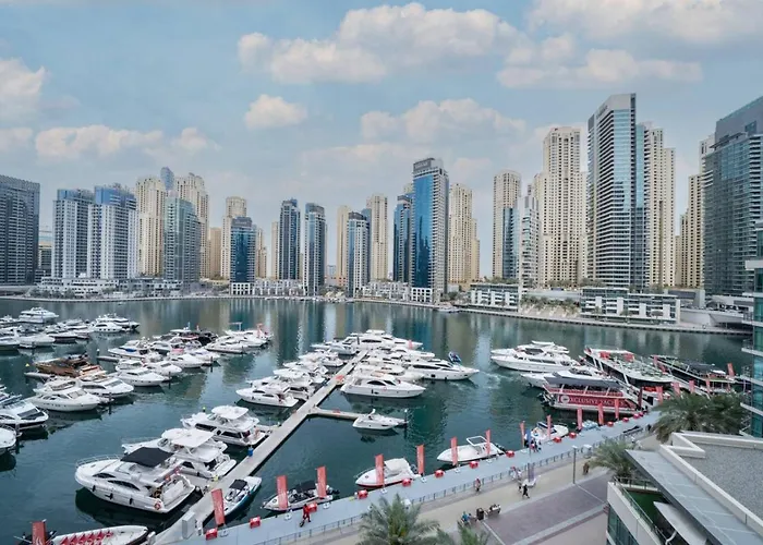 Spacious 2 Bedroom Plus Office Prime Dubai Marina