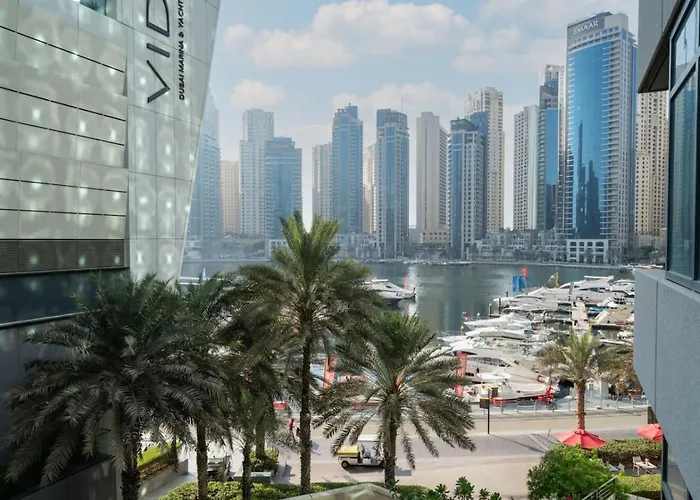 Spacious 2 Bedroom Plus Office Prime Dubai Marina