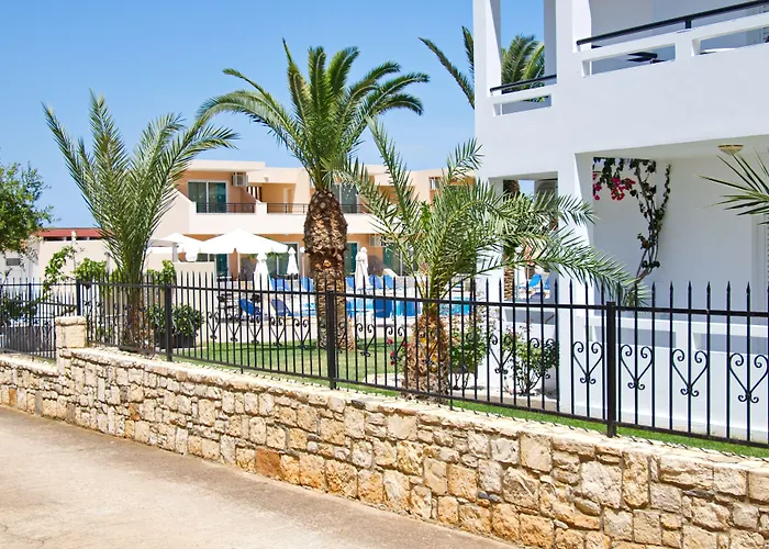 Hotel Maria Rousse Malia