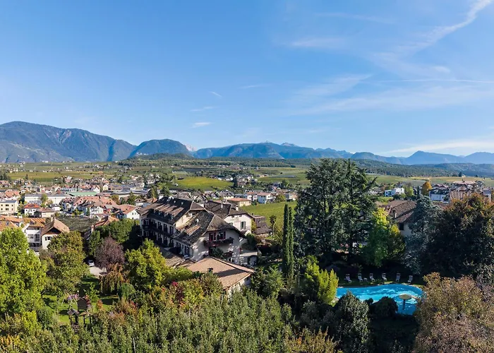 Angerburg Blumenhotel Eppan an der Weinstraße