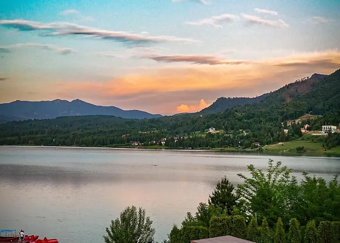 Hotel Roser House Boutique - Pe Malul Lacului Colibiţa
