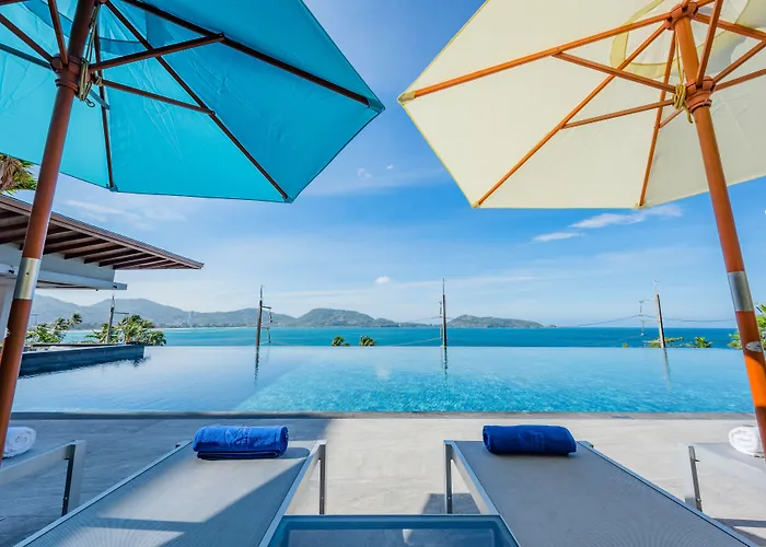 Oceanfront Beach Resort Patong