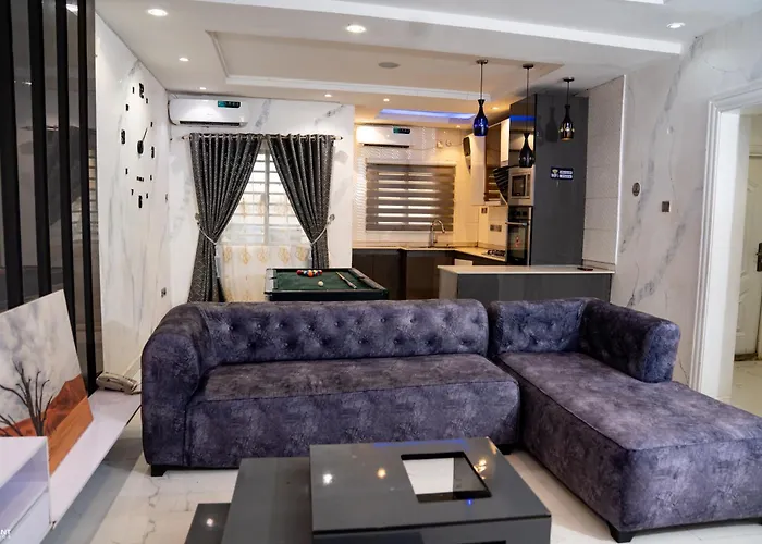Gillant Luxury Homes Benin-Stadt