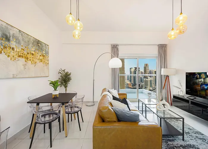 Stunning Space With Full Marina View Dubai