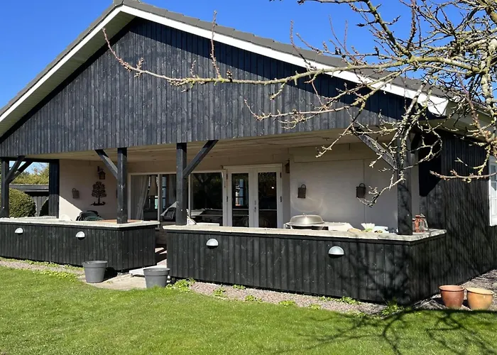 Holiday Home Annegret - 250M From The Sea By Interhome Bøtø By
