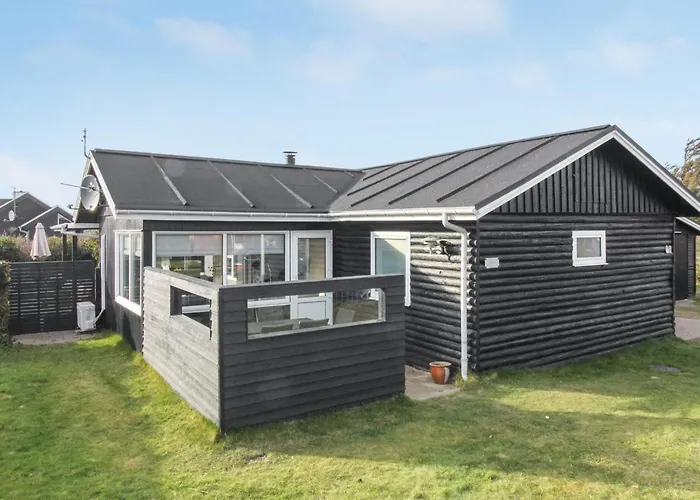 Holiday Home Jespar - 300M From The Sea By Interhome Løkken