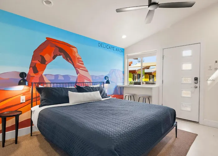 Downtown Kokopelli West 3 - Newly Remodeled Stylish Studio Moab