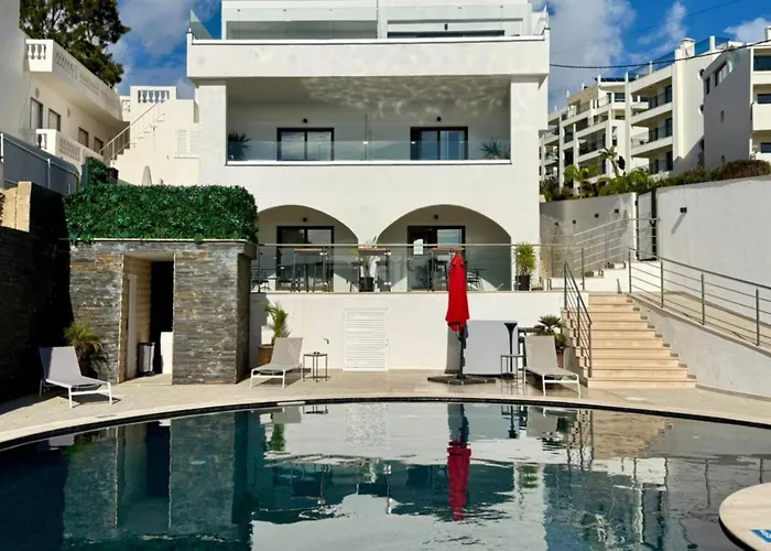 Malpique Heated Pool & Jacuzzi Guest House Albufeira