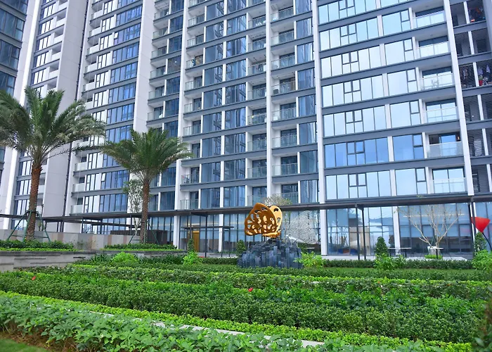 Hi-Home Suites - Vinhomes Metropolis Hanoi