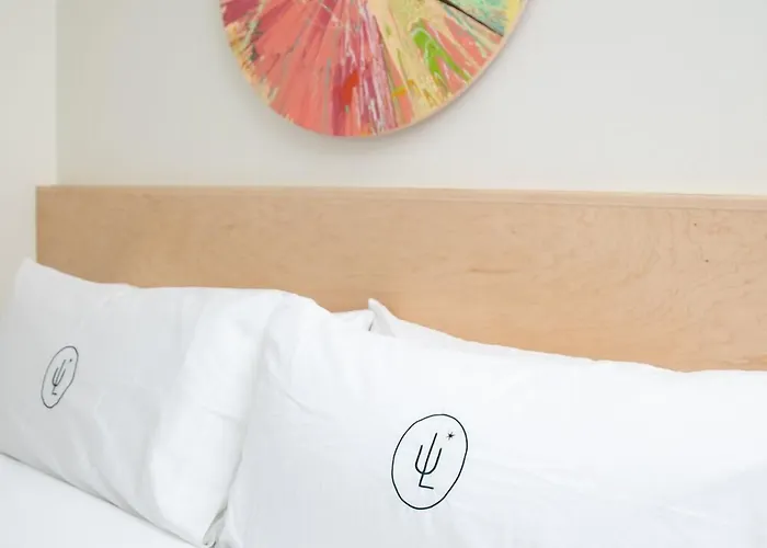 Hotel Les Cactus Palm Springs