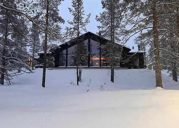 Villa Arctic Trail, Apartment A - Aurora View Hot Tube - Sauna - Lapland Holiday Äkäslompolo