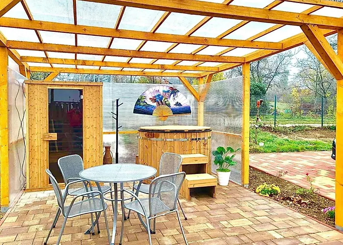 Villa Aliz Nyaralohaz Balatonalmádi