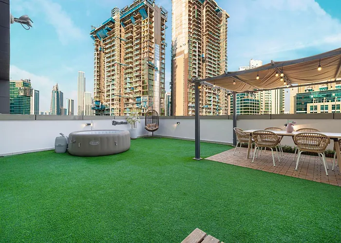 Ferienwohnung Downtown Views - For Big Families & Groups - Up To 13 Guests - 6 Min From Burj Khalifa Dubai