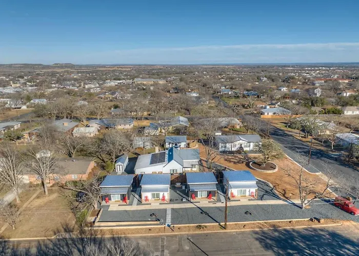 Pop 4 W/Hot-Tub + Close To Main St Fredericksburg