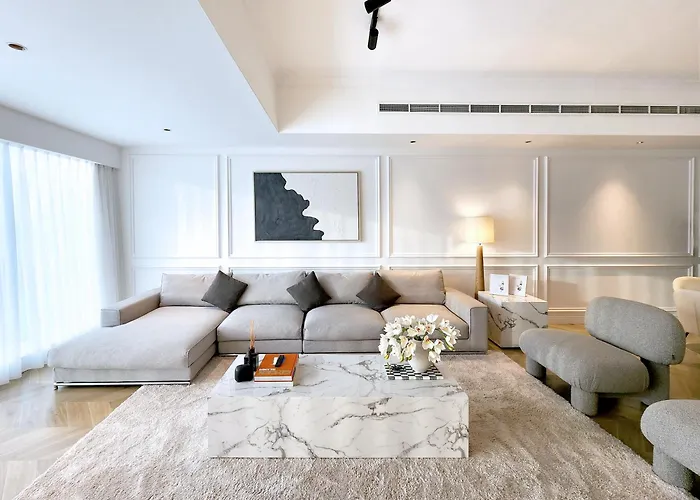 Solarte Luxe - New Large 2Br - Marina Promenade - Sea Views - Super King Bed & Workspace Dubai