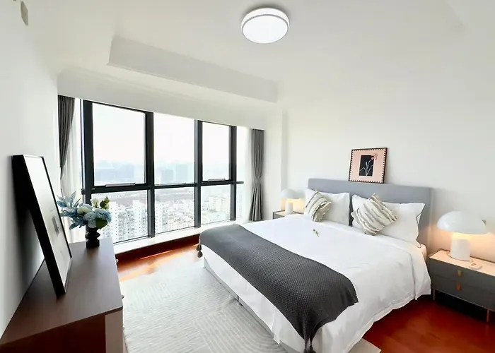 Shanghai Downtown Tyms B&B Near Hongqiao Metro And Jiaotong University High View 3Bedroom&2Bathroom