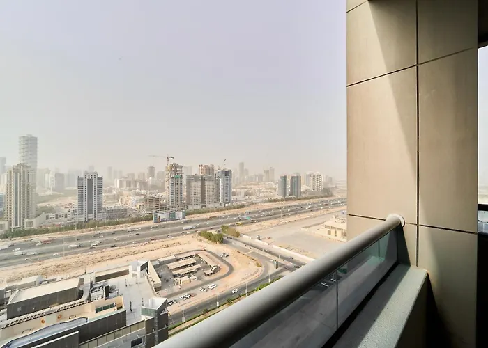 Peaceful 1Br With Balcony At Elite Residence Dubai