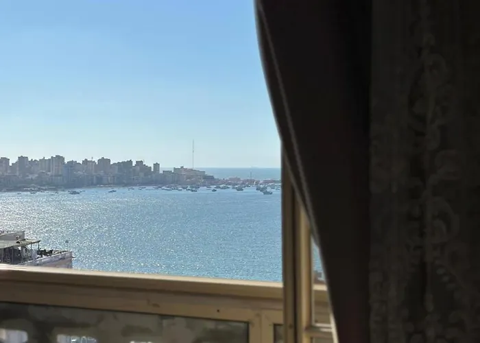 Raml Station Luxury Apartment With Amazing Sea View Alexandria