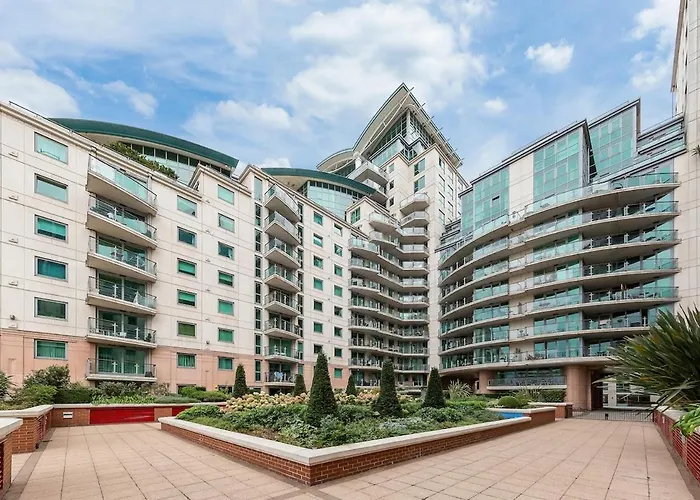 Ferienwohnung Modern 2 Bed With Balcony & London Eye Views