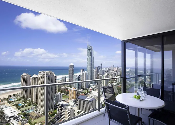 Aparthotel Mantra Circle On Cavill Gold Coast