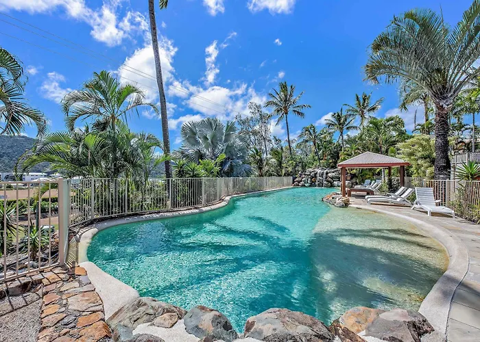 Spa Haven 17A Kids Stay Free Airlie Beach