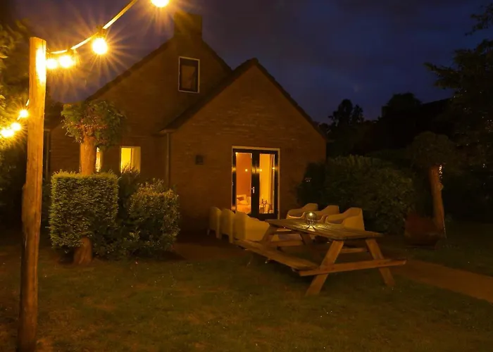 6-P Wellnesshuisje Met Sauna/Hottub Bij Nijmegen Ewijk