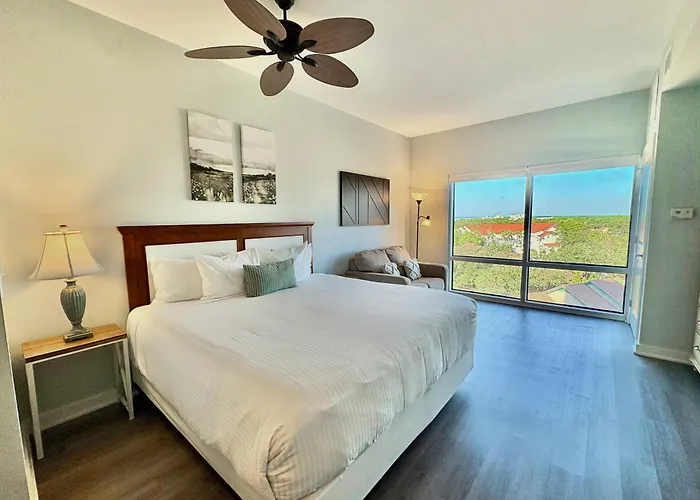 Hotel Luau 6711 Destin
